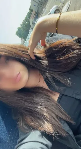 Amy, 18