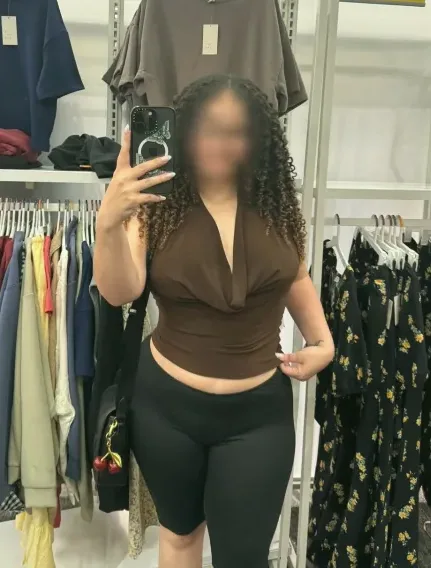 Tiana, 30