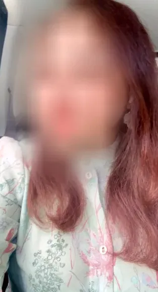 Victoria, 32